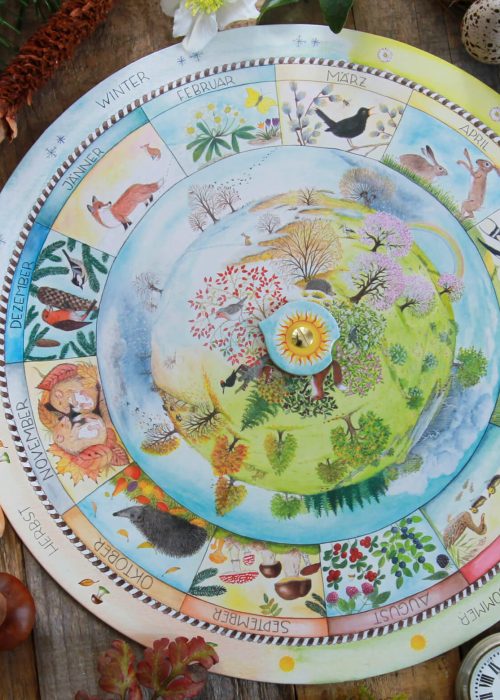 Ökologisch hergestellte Jahresuhr aus dem Atelier Baldrian & Hackel